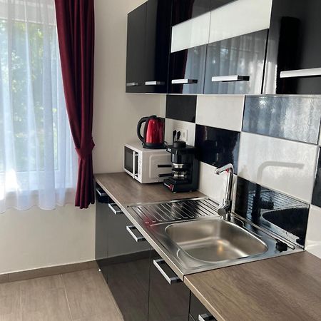 Helga Apartman Makó Екстериор снимка
