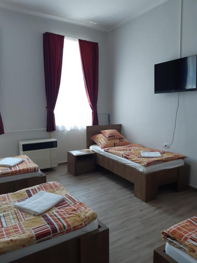 Helga Apartman Makó Екстериор снимка