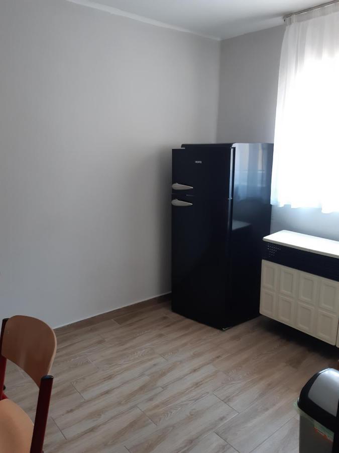Helga Apartman Makó Екстериор снимка