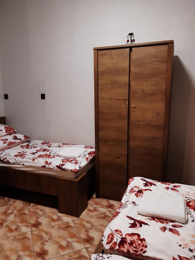 Helga Apartman Makó Екстериор снимка