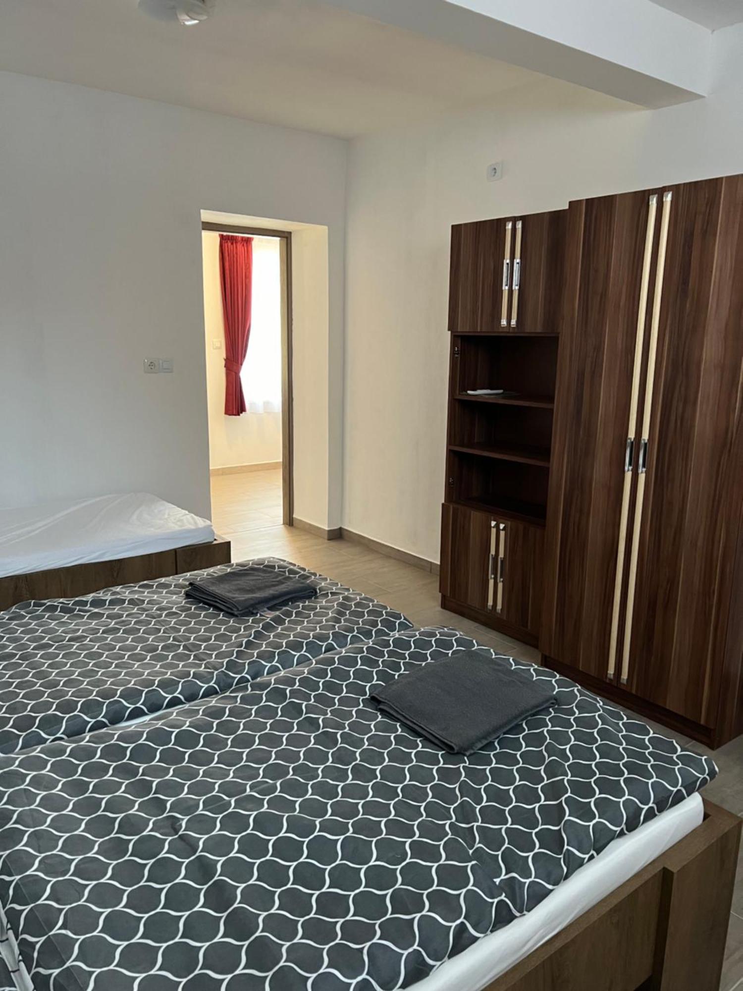 Helga Apartman Makó Екстериор снимка