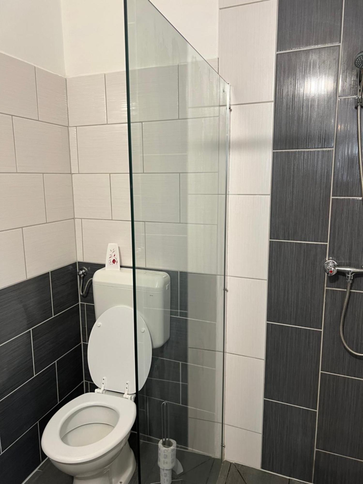Helga Apartman Makó Екстериор снимка